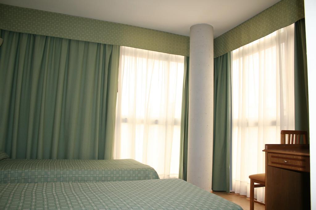 Hotel Austria 76 Sagunto Pokoj fotografie