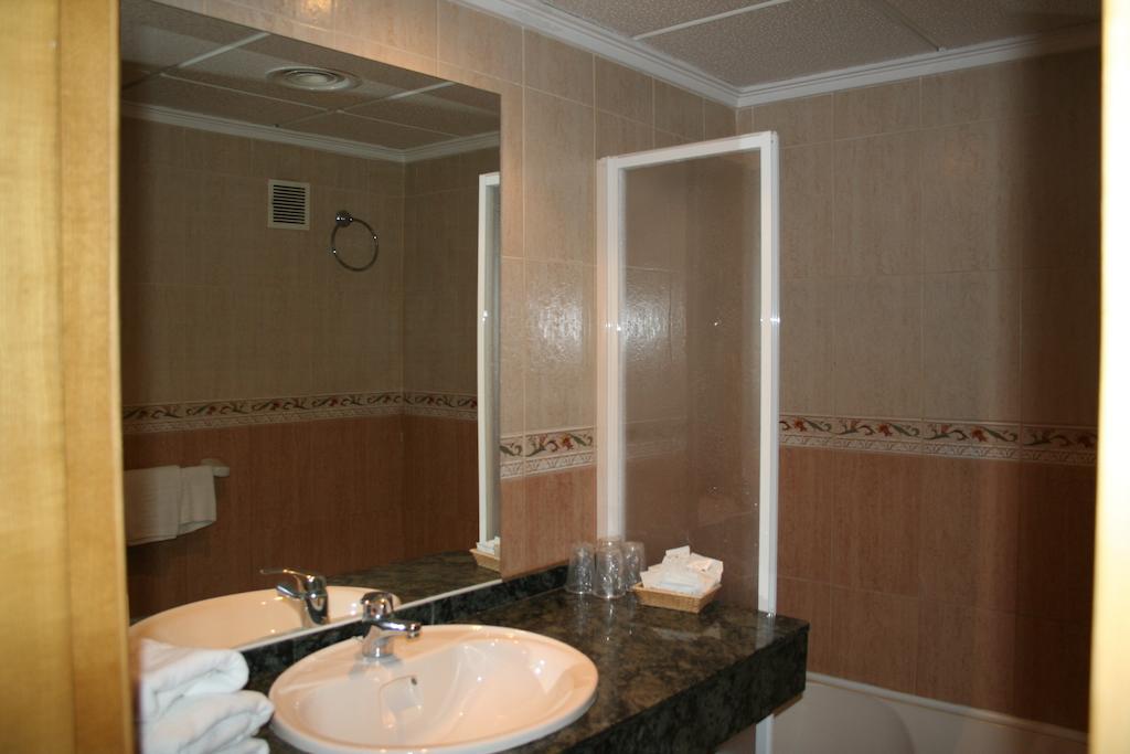 Hotel Austria 76 Sagunto Pokoj fotografie